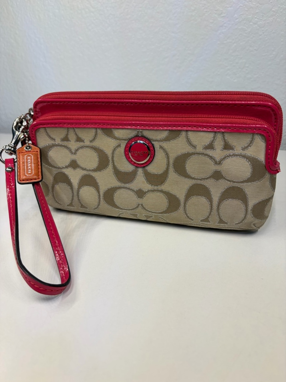 Coach Signature C’s Canvas Wristlet with Pink Trim - Picture 3 of 13
